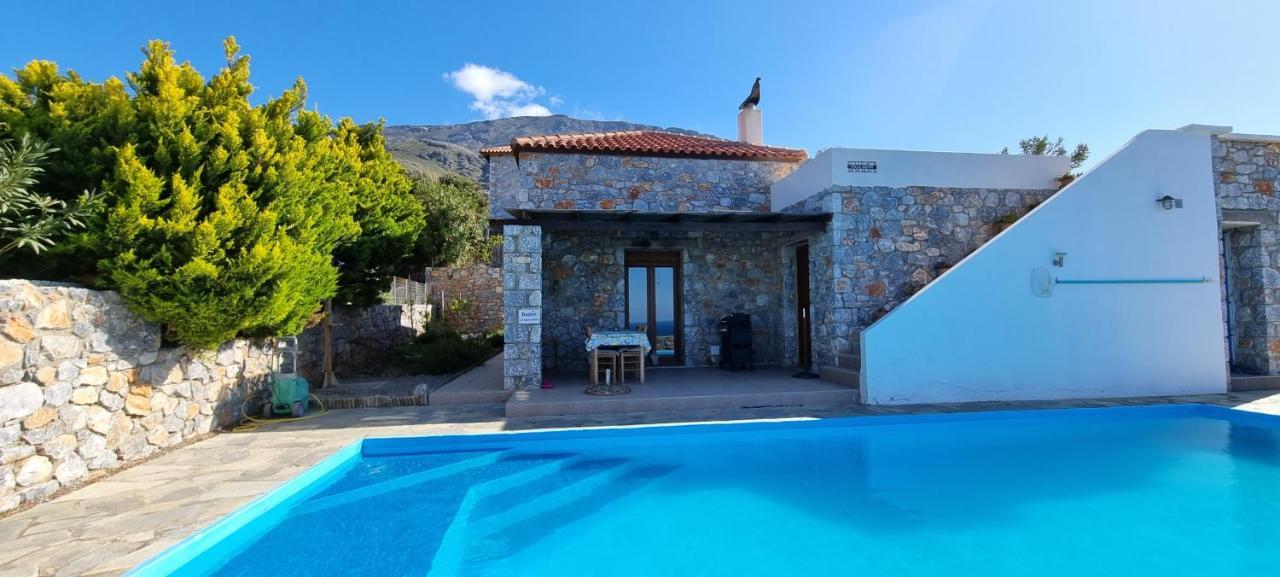 Villa Mavri Ruhige Private Pool Villa, Meerblick Agia Paraskevi  エクステリア 写真